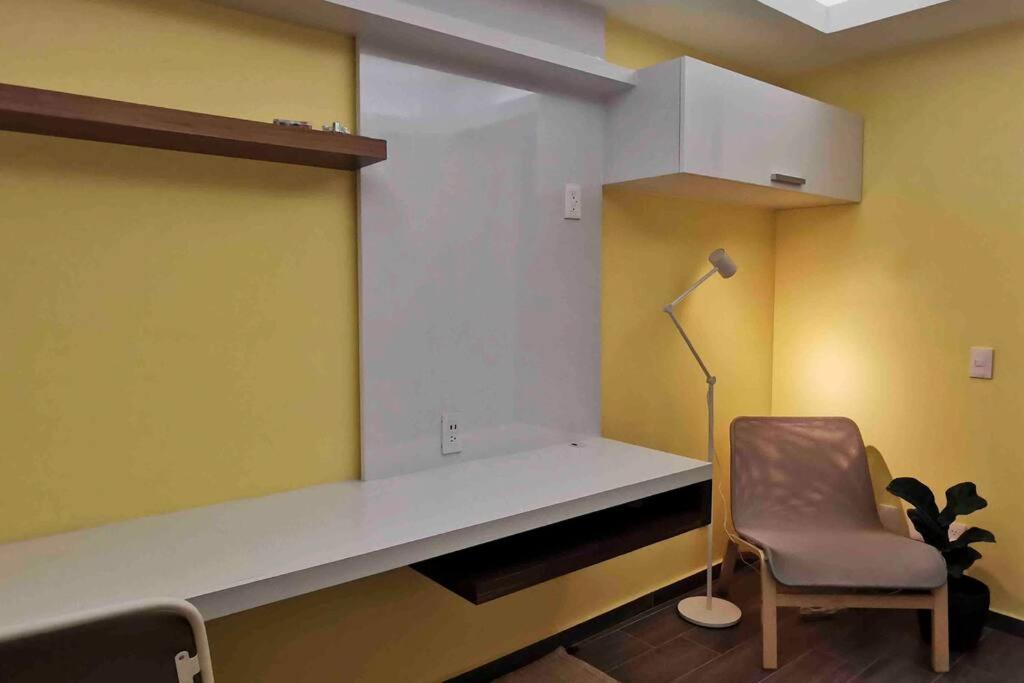 Appartement Modern Artist Apt., Overlooking Parque Espana Mexico