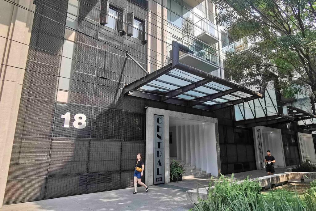 Modern Artist Apt., Overlooking Parque Espana Appartement *